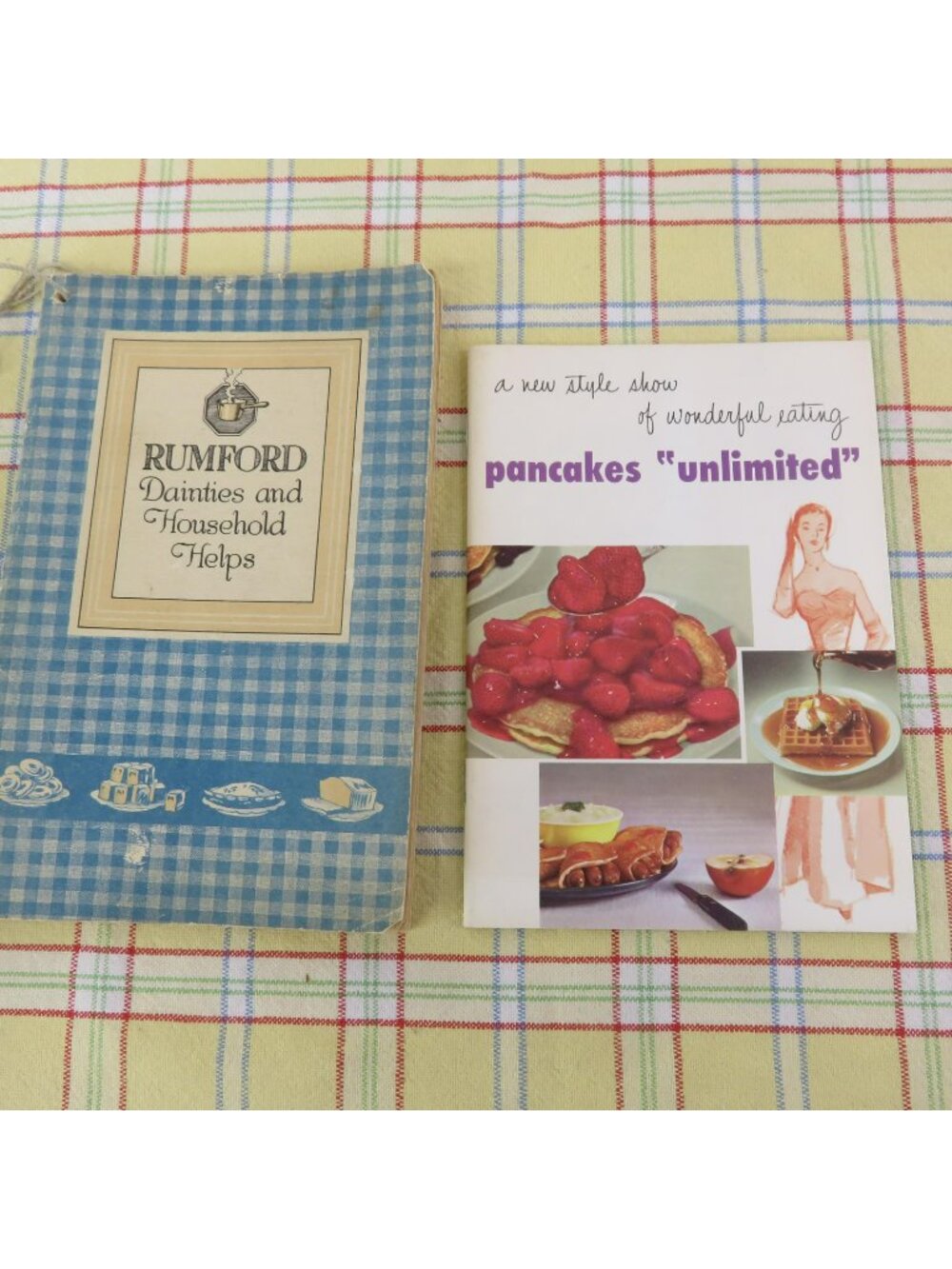Lot of 16 Vintage Desserts Baking and Sweets Recipe Booklets and Brochures - Picture 4 of 9